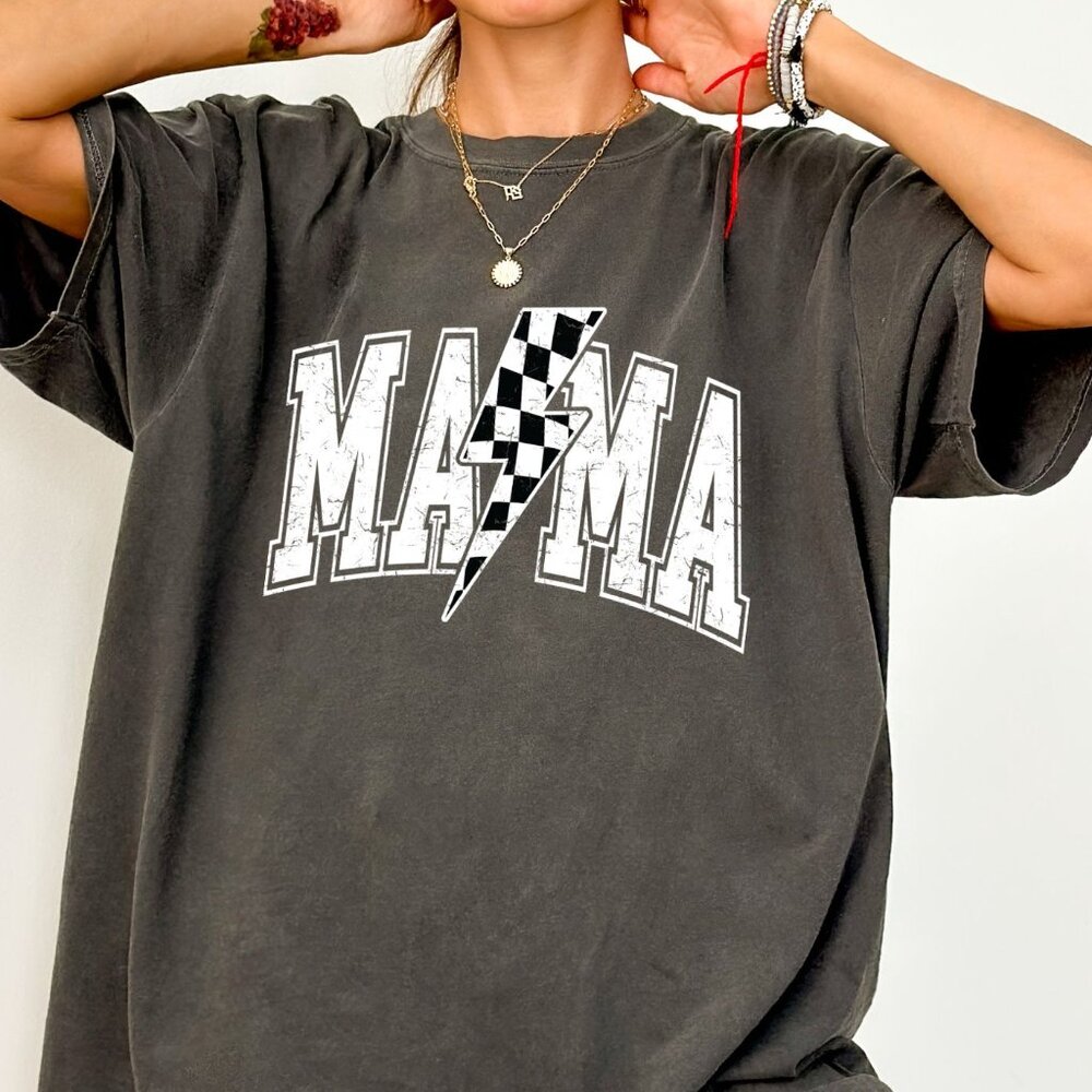 NEW Trendy Comfort Colors Soft Cotton Lightning Bolt Mama Graphic Tee Shirt